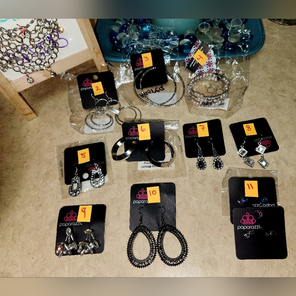 (11) PAPARAZZI EARRINGS BUNDLE, OR Per or Bundle ~ NEW - Picture 9 of 9